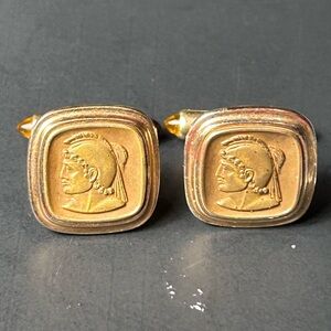 Krementz Cufflinks  Gold Tone Mid Century  Roman Greek Faces